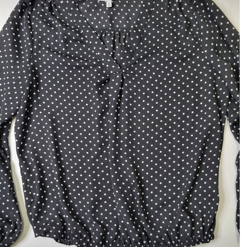 Chaus New York Polka Dot V-Neck Blouse Black White Long Sleeve Bubble Hem M 1719